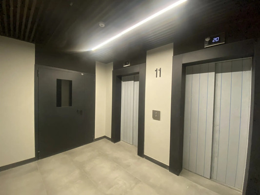 Продам трехкомнатную (3-комн.) квартиру, Большая Комсомольская ул, 5, Красногорск г