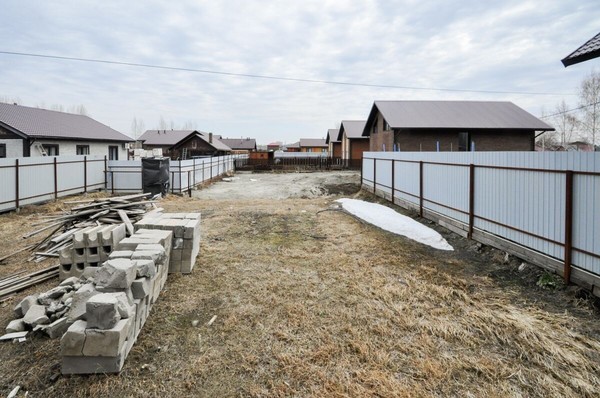Продам дом, Кленовая ул, 2, Бердск г, 0 км от города