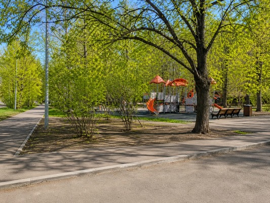 Продам двухкомнатную (2-комн.) квартиру, Большая Академическая ул, 4, Москва г