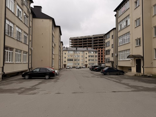 Продам однокомнатную (1-комн.) квартиру, Солнечная ул, 8к5, Нальчик г