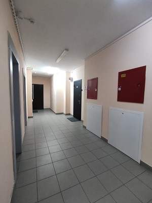 Продам двухкомнатную (2-комн.) квартиру, Парусная ул, 10к2, Краснодар г
