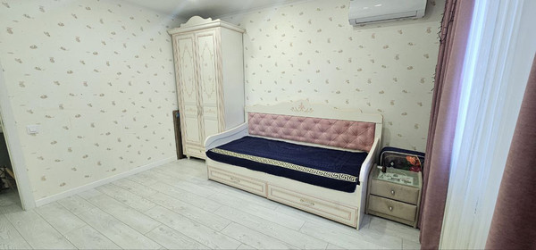 Продам двухкомнатную (2-комн.) квартиру, им. Героя Аверкиева А.А. ул, 30, Краснодар г