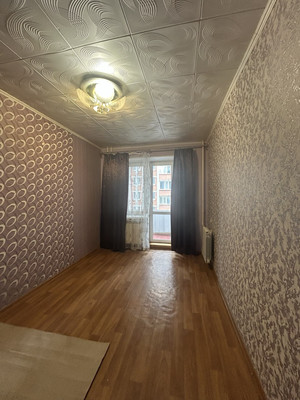 Продам трехкомнатную (3-комн.) квартиру, Жмайлова ул, 19, Ростов-на-Дону г