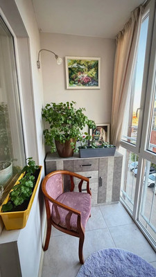 Продам однокомнатную (1-комн.) квартиру, Маршала Жукова ул, 5, Калининград г