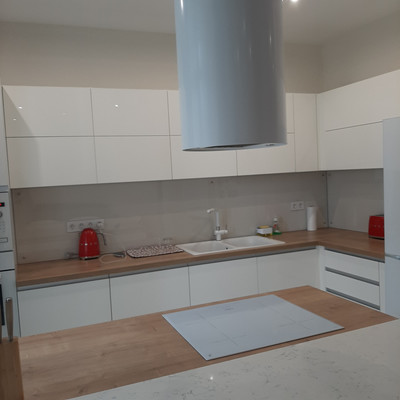 Продам трехкомнатную (3-комн.) квартиру, Варшавская ул, 6к2, Санкт-Петербург г