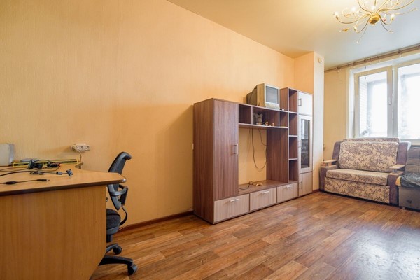 Продам однокомнатную (1-комн.) квартиру, Гребенщикова ул, 3, Новосибирск г