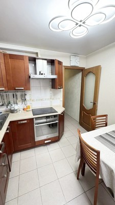 Продам трехкомнатную (3-комн.) квартиру, Спортивная наб, 23, Воронеж г