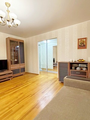 Продам трехкомнатную (3-комн.) квартиру, Спортивная наб, 23, Воронеж г