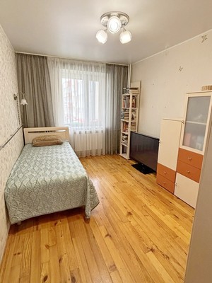 Продам трехкомнатную (3-комн.) квартиру, Спортивная наб, 23, Воронеж г