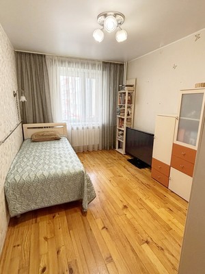 Продам трехкомнатную (3-комн.) квартиру, Спортивная наб, 23, Воронеж г