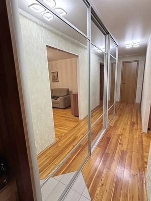 Продам трехкомнатную (3-комн.) квартиру, Спортивная наб, 23, Воронеж г