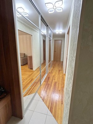 Продам трехкомнатную (3-комн.) квартиру, Спортивная наб, 23, Воронеж г