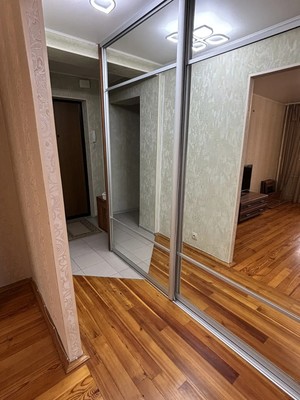 Продам трехкомнатную (3-комн.) квартиру, Спортивная наб, 23, Воронеж г