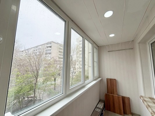 Продам трехкомнатную (3-комн.) квартиру, Спортивная наб, 23, Воронеж г