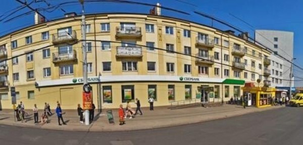 Продам двухкомнатную (2-комн.) квартиру, Ленинский пр-кт, 79, Калининград г