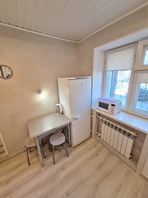 Продам двухкомнатную (2-комн.) квартиру, Крылова ул, 6, Нижний Новгород г