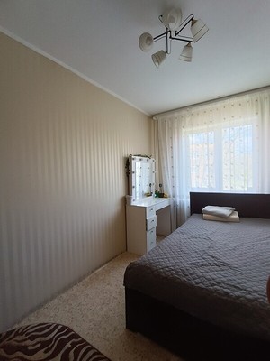 Продам двухкомнатную (2-комн.) квартиру, Юрина ул, 279, Барнаул г