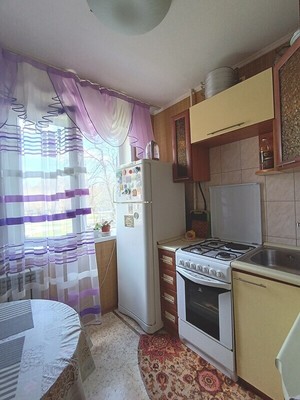 Продам двухкомнатную (2-комн.) квартиру, Юрина ул, 279, Барнаул г