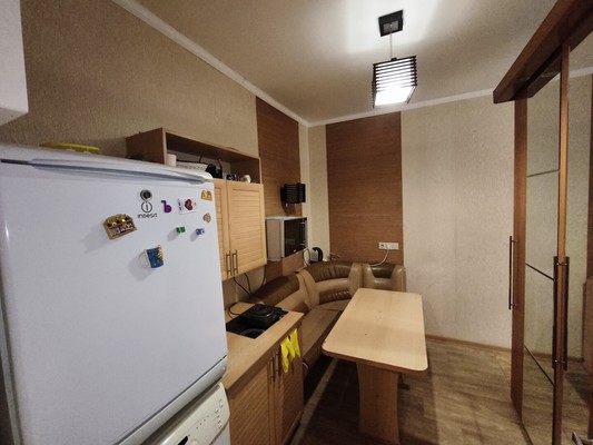 Продам комнату в 2-комн. квартире, Горная ул, 8, Туапсе г