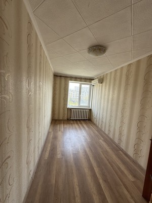 Продам двухкомнатную (2-комн.) квартиру, Строительная ул, 13, Саки г