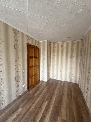 Продам двухкомнатную (2-комн.) квартиру, Строительная ул, 13, Саки г