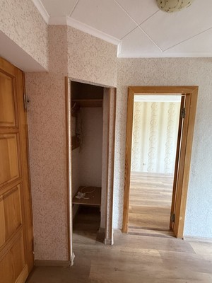 Продам двухкомнатную (2-комн.) квартиру, Строительная ул, 13, Саки г