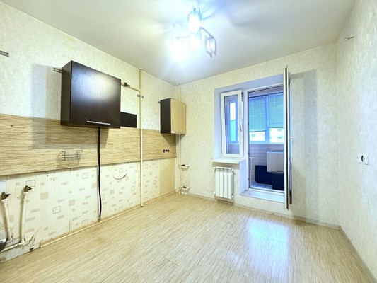 Продам однокомнатную (1-комн.) квартиру, Шмидта ул, 16, Уфа г