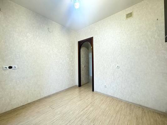 Продам однокомнатную (1-комн.) квартиру, Шмидта ул, 16, Уфа г