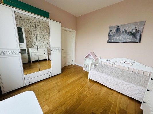 Продам трехкомнатную (3-комн.) квартиру, Березовая роща проезд, 3, Всеволожск г
