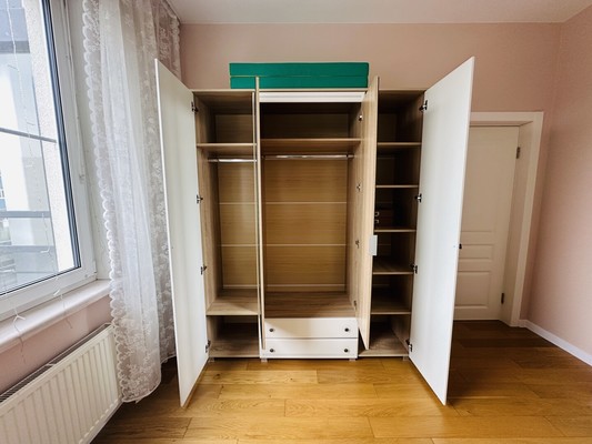 Продам трехкомнатную (3-комн.) квартиру, Березовая роща проезд, 3, Всеволожск г