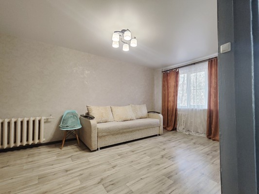 Продам однокомнатную (1-комн.) квартиру, Пеше-Стрелецкая ул, 129, Воронеж г