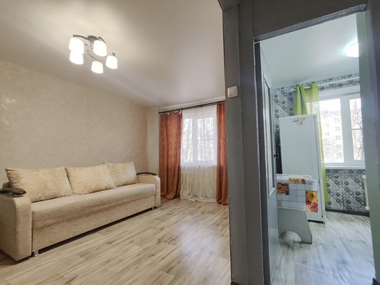 Продам однокомнатную (1-комн.) квартиру, Пеше-Стрелецкая ул, 129, Воронеж г
