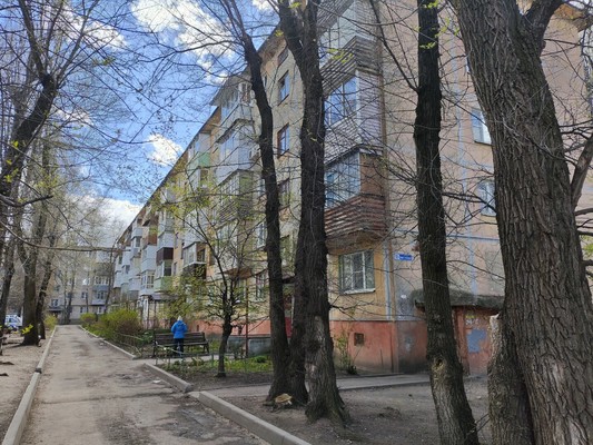 Продам однокомнатную (1-комн.) квартиру, Пеше-Стрелецкая ул, 129, Воронеж г