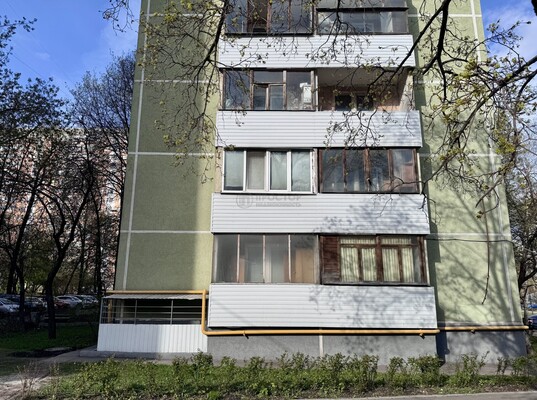 Продам многокомнатную квартиру, Шокальского проезд, 27к1, Москва г
