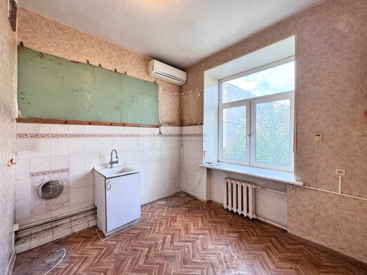 Продам многокомнатную квартиру, Бочкова ул, 5, Москва г