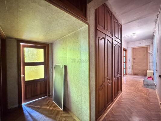 Продам многокомнатную квартиру, Бочкова ул, 5, Москва г