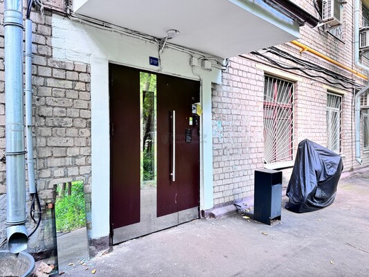 Продам многокомнатную квартиру, Бочкова ул, 5, Москва г