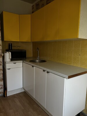 Продам двухкомнатную (2-комн.) квартиру, Знаменские Садки ул, 1к2, Москва г