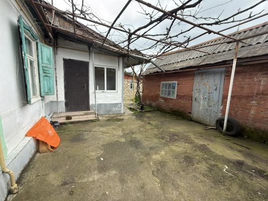 Продам дом, Маркова ул, 125, Армавир г, 0 км от города