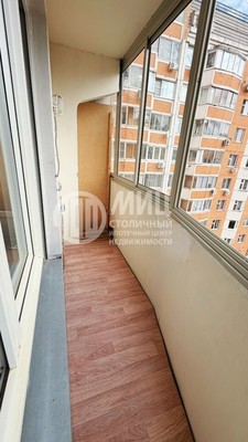 Продам однокомнатную (1-комн.) квартиру, Боровское ш, 18к2, Москва г