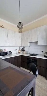Продам двухкомнатную (2-комн.) квартиру, Киевская ул, 24, Москва г