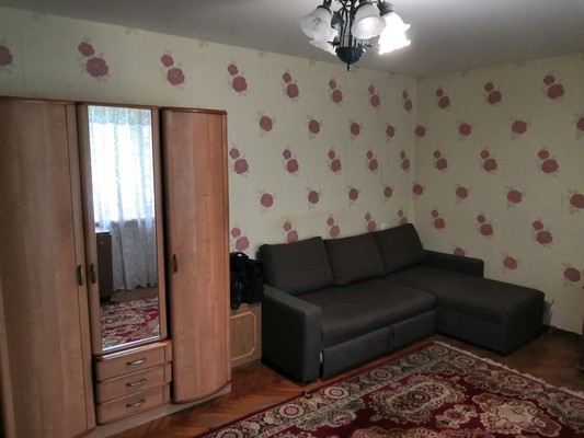 Продам двухкомнатную (2-комн.) квартиру, Героев Десантников ул, 33, Новороссийск г