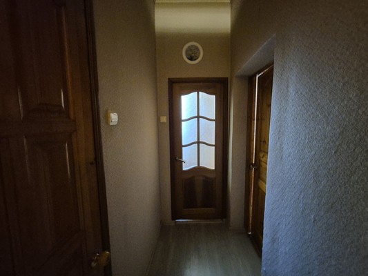 Продам двухкомнатную (2-комн.) квартиру, Суворовская ул, 53, Новороссийск г