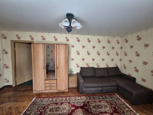 Продам двухкомнатную (2-комн.) квартиру, Героев Десантников ул, 33, Новороссийск г