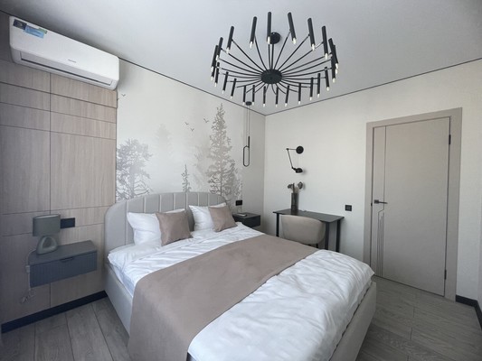 Продам трехкомнатную (3-комн.) квартиру, Пионерская ул, 17, Новороссийск г