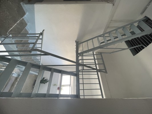 Продам трехкомнатную (3-комн.) квартиру, Пионерская ул, 17, Новороссийск г