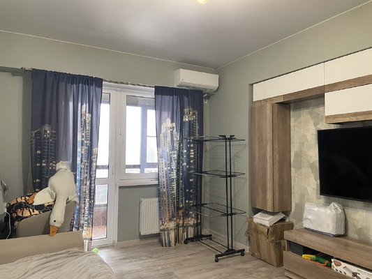 Продам трехкомнатную (3-комн.) квартиру, Дзержинского пр-кт, 244к7, Новороссийск г