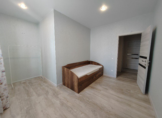 Продам трехкомнатную (3-комн.) квартиру, Дзержинского пр-кт, 244к7, Новороссийск г