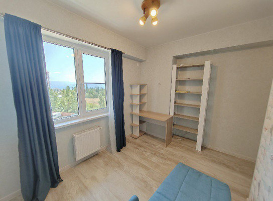 Продам трехкомнатную (3-комн.) квартиру, Дзержинского пр-кт, 244к7, Новороссийск г