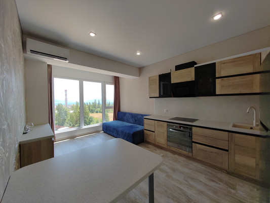 Продам трехкомнатную (3-комн.) квартиру, Дзержинского пр-кт, 244к7, Новороссийск г